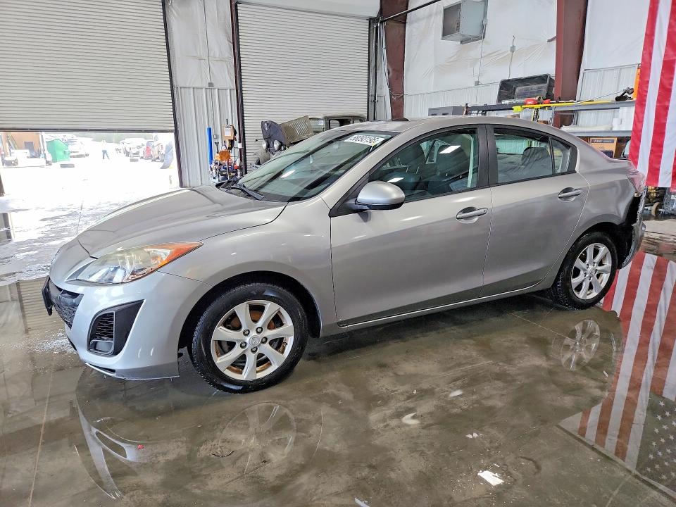 2011 Mazda 3 VIN JM1BL1VF4B1383148 COPART salvage auction — REAR END, IL - SALVAGE CERTIFICATE, sold $400 on 2026-08-03 (photo 1)