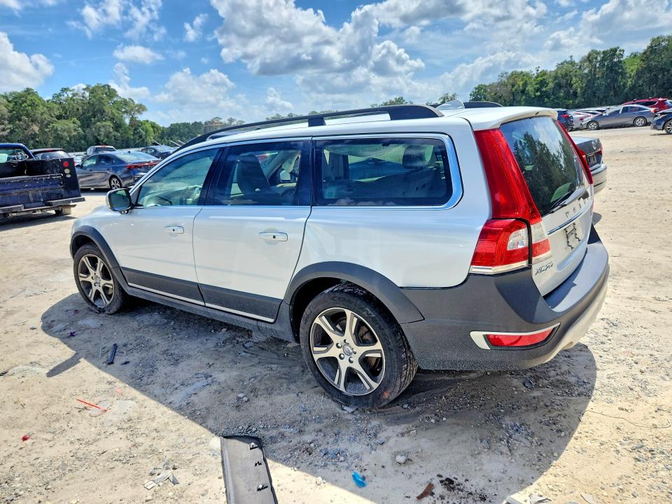 2015 Volvo VIN YV4902NM9F1225578 COPART salvage auction — SIDE, Fl - Certificate Of Destruction, sold $975 on 2026-07-07 (photo 2)