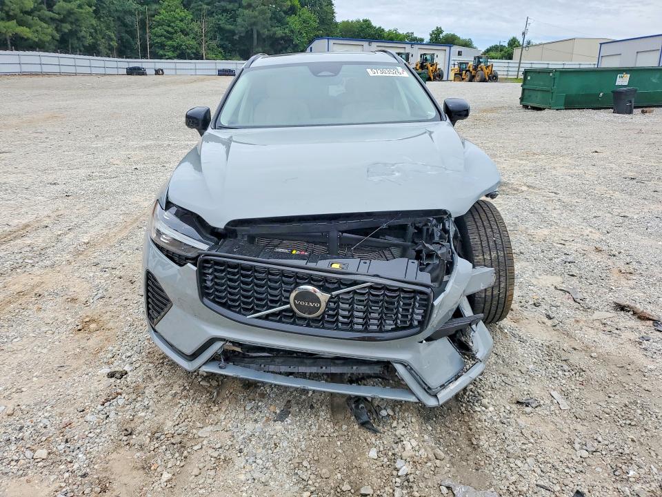 2025 Volvo Xc60 VIN YV4M12RC5S1069090 COPART salvage auction — FRONT END, GA - CERT OF TITLE-SALVAGE, sold $7,975 on 2026-08-21 (photo 5)