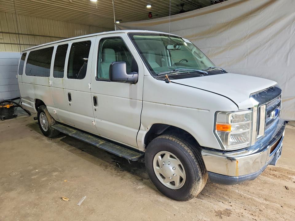 2013 Ford Econoline e350 VIN 1FBSS3BL0DDA94394 COPART salvage auction — SIDE, Nh - Certificate Of Title, sold $3,450 on 2026-07-09 (photo 4)