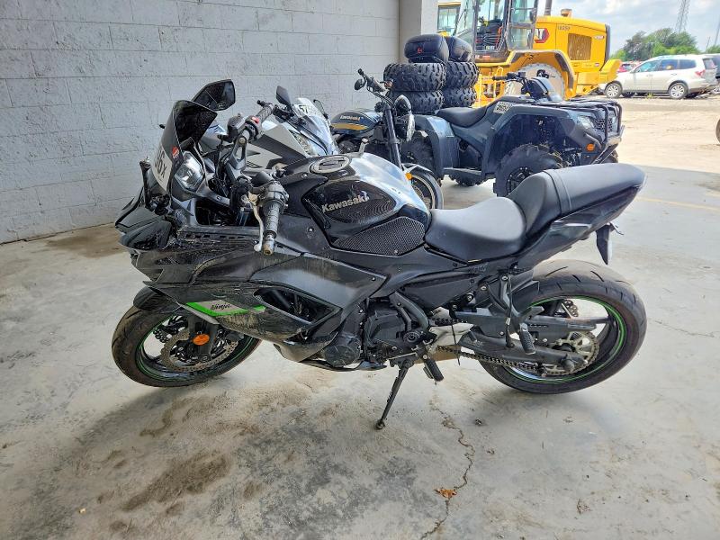 2025 Kawasaki VIN ML5EXER11SDAG6572 COPART salvage auction — SIDE, Va - Cert Of Title - Salvage, sold $2,150 on 2026-07-22 (photo 3)