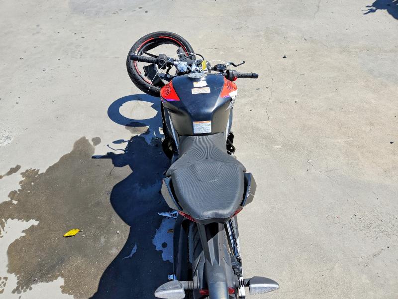 2025 Aprilia VIN ZD4XEUA06S6001714 COPART salvage auction — FRONT END, Fl - Certificate Of Destruction, sold $450 on 2026-07-02 (photo 6)