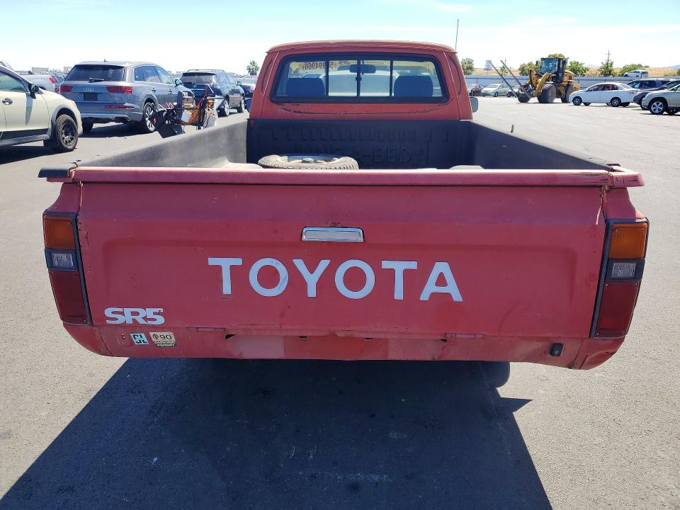 1983 Toyota Pickup VIN JT4RN44SXD1103938 COPART salvage auction — MECHANICAL, Ca - Dis/Dlr/Exp App For Dup Clean, sold $1,750 on 2026-07-15 (photo 6)