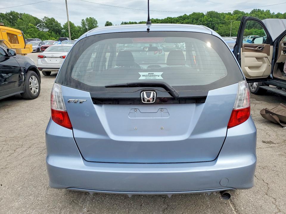 2011 Honda Fit VIN JHMGE8H36BC018161 COPART salvage auction — SIDE, Ky - Cert Of Title-Salvage, sold $2,450 on 2026-07-06 (photo 6)