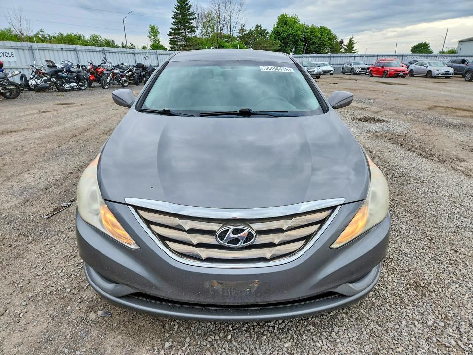 2011 Hyundai Sonata VIN 5NPEB4AC0BH086366 COPART salvage auction — UNDERCARRIAGE, ON - PERMIT NO BRAND - UNFIT, sold $825 on 2026-07-09 (photo 5)