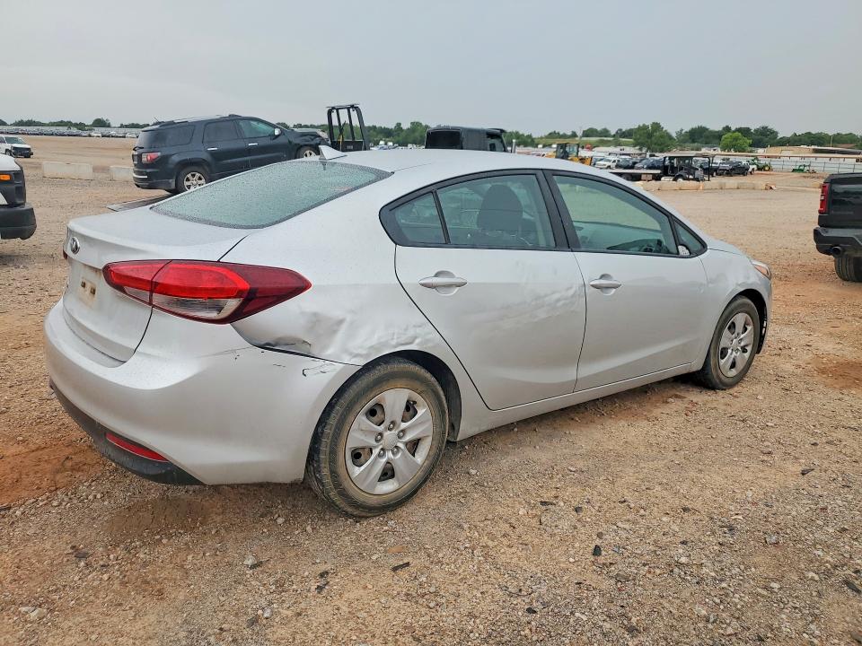 2018 Kia VIN 3KPFK4A78JE276541 COPART salvage auction — REAR END, Ok - Cert Of Title-Salvage, sold $2,400 on 2026-07-02 (photo 3)