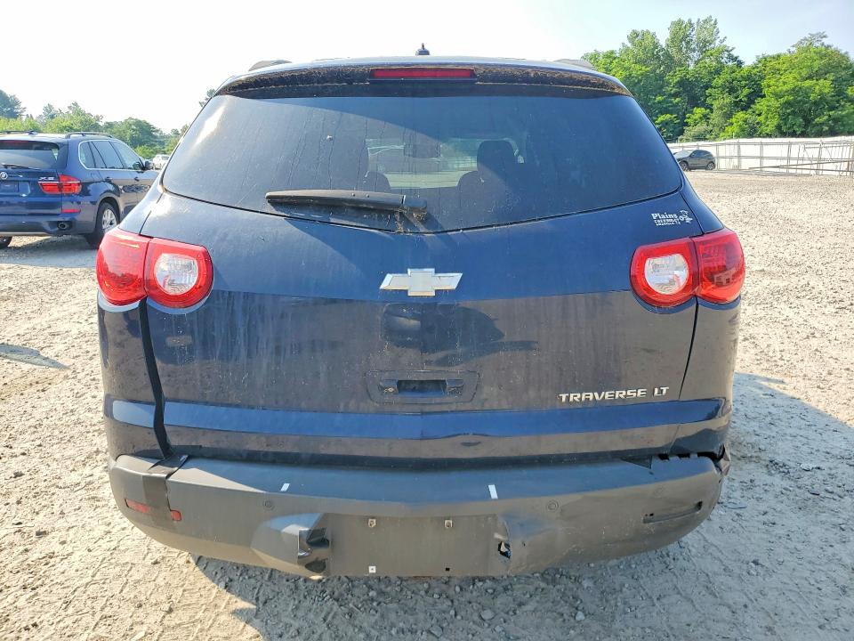 2012 Chevrolet Traverse VIN 1GNKRGEDXCJ276582 COPART salvage auction — REAR END, Ma - Cert Of Title-Reconstrctd Coll, sold $400 on 2026-07-09 (photo 6)