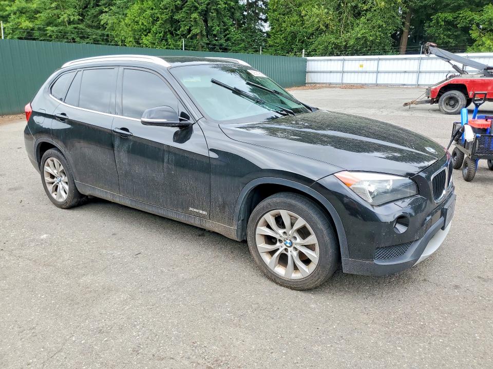 2013 BMW X1 VIN WBAVL1C50DVR91832 COPART salvage auction — MINOR DENT/SCRATCHES, Wa - Vehicle Cert Of Ownership-Titl, sold $475 on 2026-07-27 (photo 4)