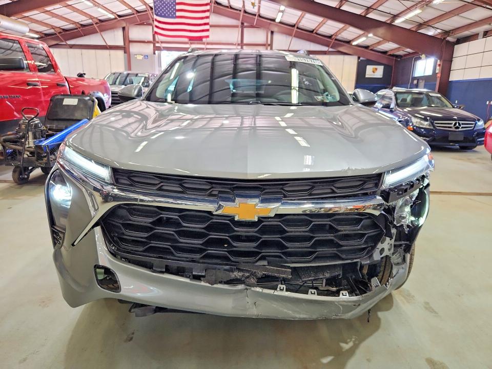 2026 Chevrolet Trax VIN KL77LHEP8TC137908 COPART salvage auction — FRONT END, PA - CERT OF TITLE, sold $11,900 on 2026-07-08 (photo 5)
