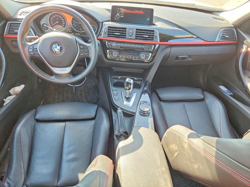 2016 BMW 3er VIN WBA8A3C53GK689729 COPART salvage auction — SIDE, Qc - Gravement Accidente, sold $2,850 on 2026-07-07 (photo 8)