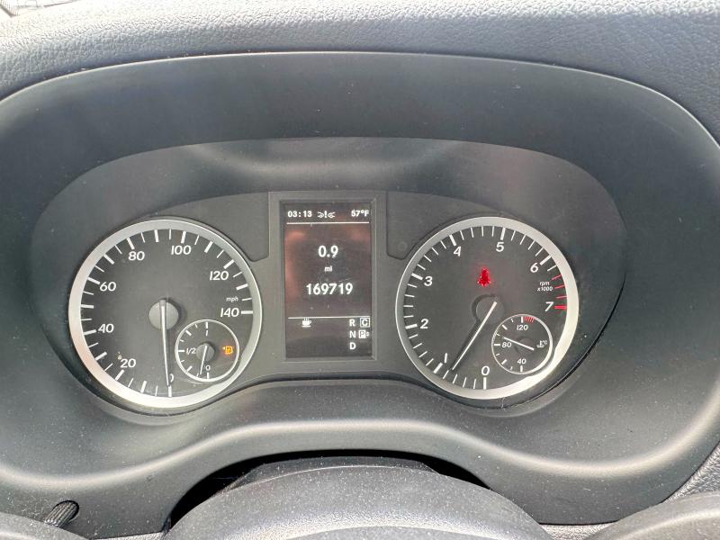 2019 Mercedes-benz Metris VIN WD4PG2EE4K3522583 COPART salvage auction — MINOR DENT/SCRATCHES, PA - CERT OF TITLE (P), sold $11,300 on 2026-07-02 (photo 8)