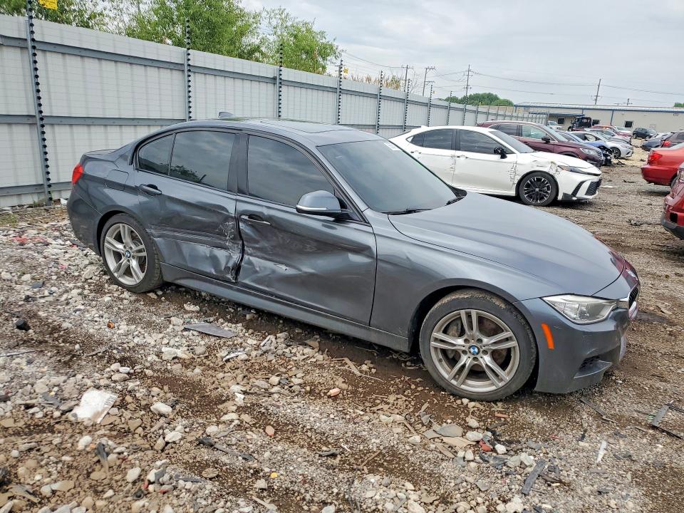2014 BMW 3er VIN WBA3B9G53ENR90677 COPART salvage auction — SIDE, Il - Salvage Certificate, sold $3,550 on 2026-07-29 (photo 4)