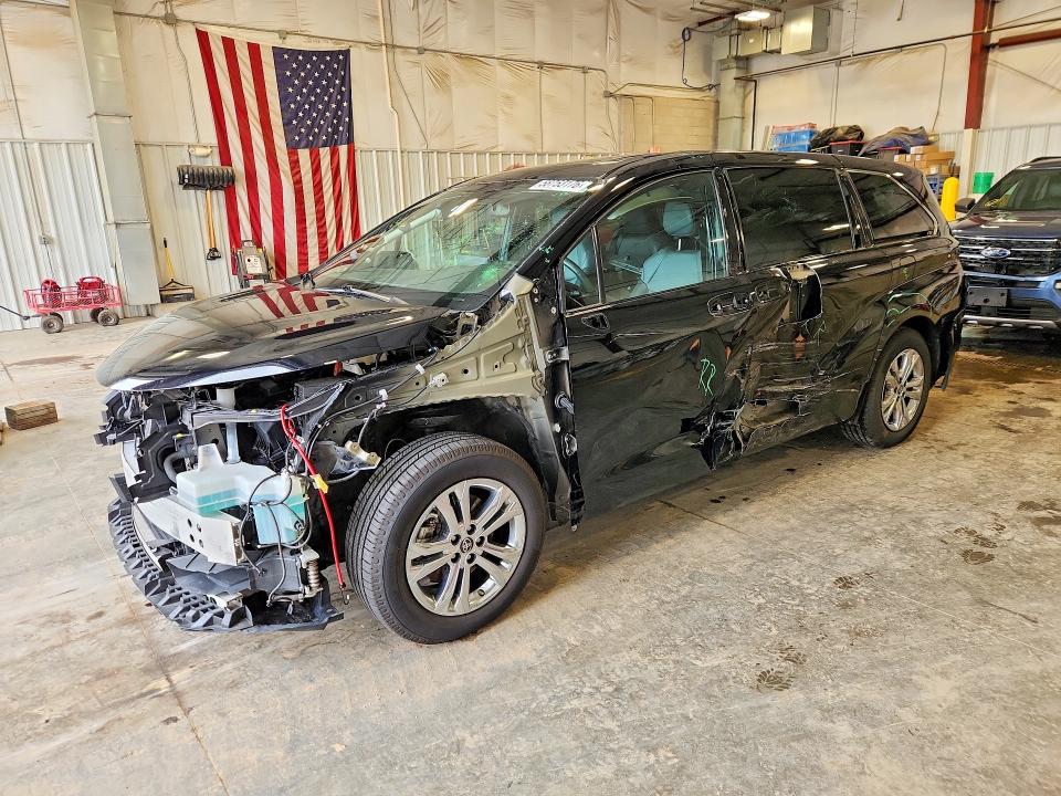 2022 Toyota Sienna VIN 5TDDSKFC0NS061359 — COPART salvage auction photo