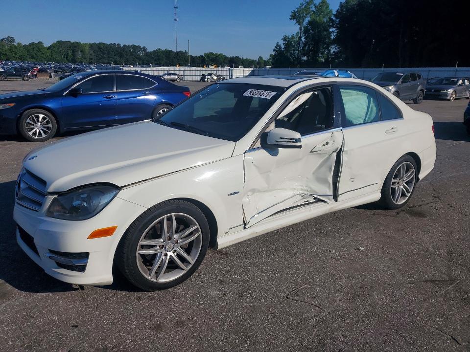 2012 Mercedes-benz C-klasse VIN WDDGF4HB1CA621942 COPART salvage auction — SIDE, Nc - Salvage Certificate Of Title, sold $1,400 on 2026-07-28 (photo 1)