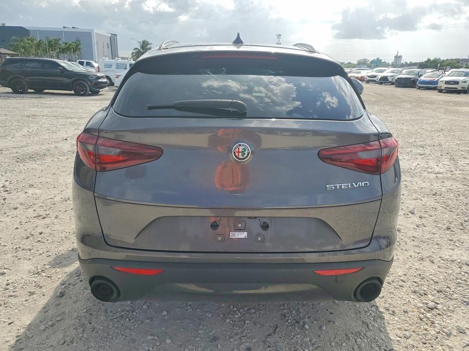 2023 Alfa romeo VIN ZASPAJAN3P7D59704 COPART salvage auction — SIDE, Fl - Certificate Of Destruction, sold $9,500 on 2026-07-25 (photo 6)