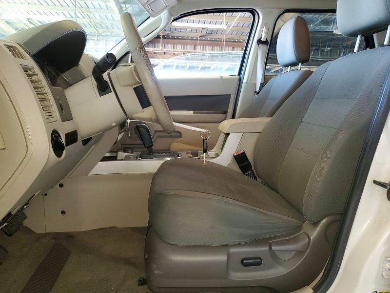 2009 Ford VIN 1FMCU493X9KC50557 COPART salvage auction — MINOR DENT/SCRATCHES, Ca - Dis/Dlr/Exp Only Clean Title, sold $2,600 on 2026-07-09 (photo 7)