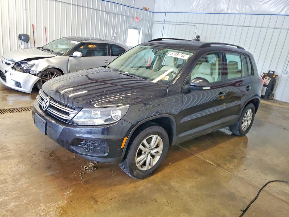 2016 Volkswagen VIN WVGBV7AX7GK000294 COPART salvage auction — MINOR DENT/SCRATCHES, WV - CERTIFICATE OF TITLE (P), sold $2,600 on 2026-07-29 (photo 1)