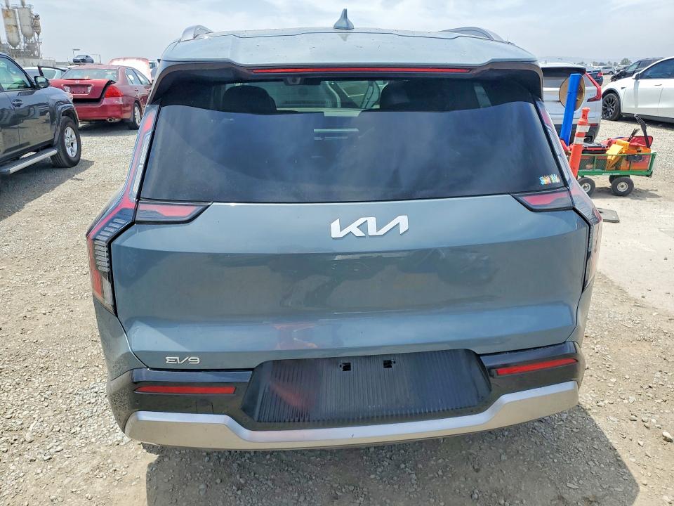2024 Kia Ev9 VIN KNDADFS52R6029773 COPART salvage auction — FRONT END, Ca - Salvage Certificate, sold $12,200 on 2026-07-31 (photo 6)