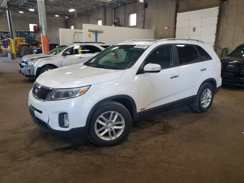 2014 Kia Sorento VIN 5XYKTCA69EG449862 — COPART salvage auction photo
