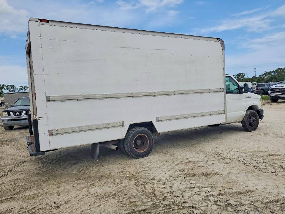 2008 Ford Econoline VIN 1FDWE35L48DA86882 COPART salvage auction — NORMAL WEAR, Fl - Certificate Of Title, sold $275 on 2026-07-19 (photo 3)