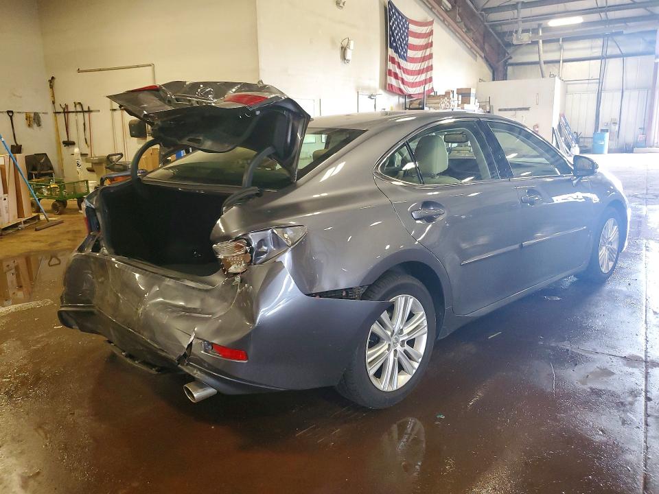 2014 Lexus Es 350 VIN JTHBK1GG7E2130413 COPART salvage auction — REAR END, MI - CERTIFICATE OF TITLE, sold $2,100 on 2026-07-24 (photo 3)