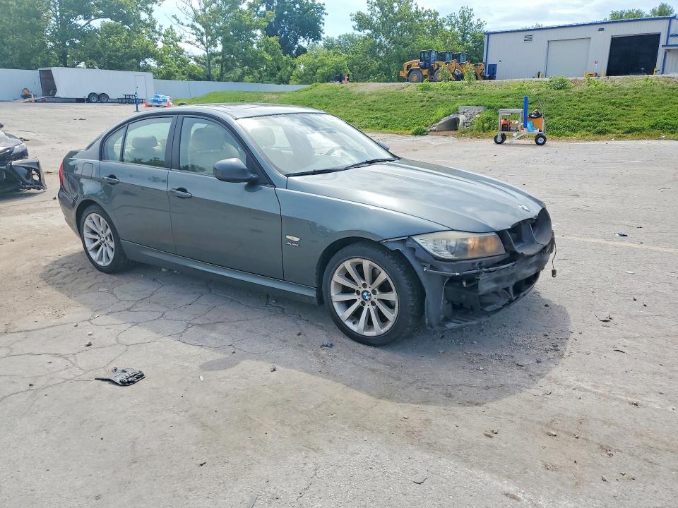 2011 BMW 3er VIN WBAPK5C59BA656818 COPART salvage auction — FRONT END, Mo - Salvage Certificate Of Title, sold $1,500 on 2026-07-17 (photo 4)