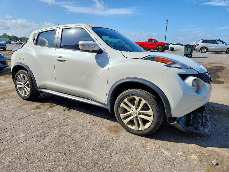 2015 Nissan Juke VIN JN8AF5MR3FT503848 COPART salvage auction — FRONT END, Fl - Cert Of Title Slvg Rebuildable, sold $300 on 2026-07-13 (photo 4)