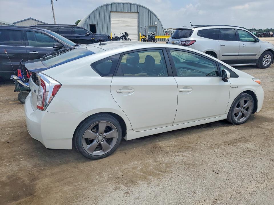 2015 Toyota Prius VIN JTDKN3DUXF0414968 COPART salvage auction — HAIL, Ks - Cert Of Title-Salvage, sold $2,100 on 2026-07-27 (photo 3)