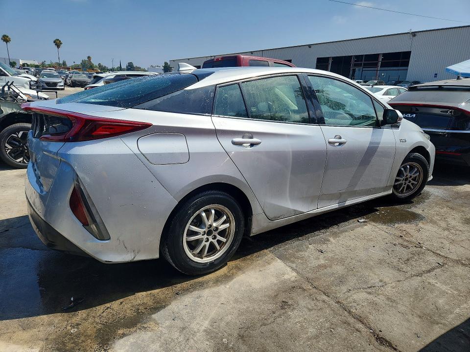 2018 Toyota Prius prime VIN JTDKARFP4J3104358 COPART salvage auction — SIDE, CA - CERTIFICATE OF TITLE, sold $2,100 on 2026-07-21 (photo 3)
