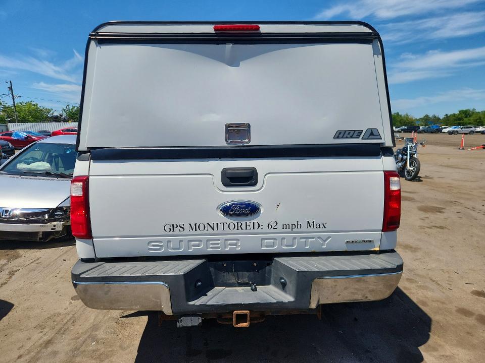 2015 Ford F-250 super duty VIN 1FT7X2B69FEA92163 COPART salvage auction — NORMAL WEAR, Sc - Certificate Of Title, sold $2,400 on 2026-07-02 (photo 6)