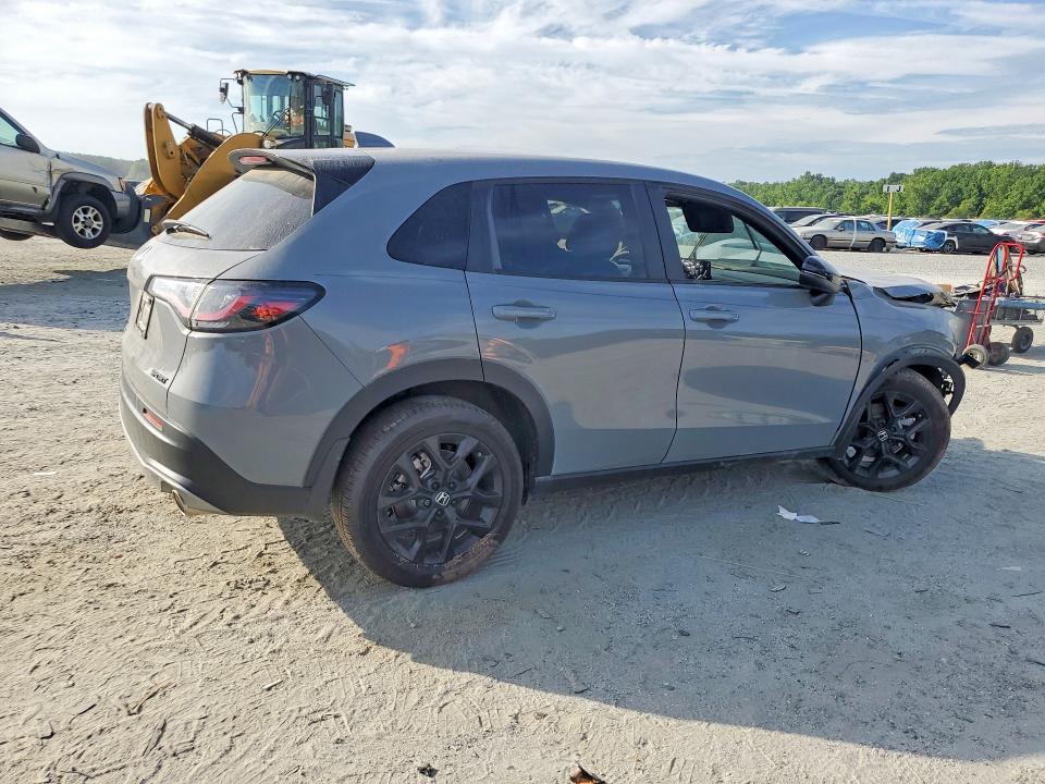 2025 Honda Hr-v VIN 3CZRZ1H5XSM758022 COPART salvage auction — FRONT END, Nc - Certificate Of Title (P), sold $7,100 on 2026-07-29 (photo 3)