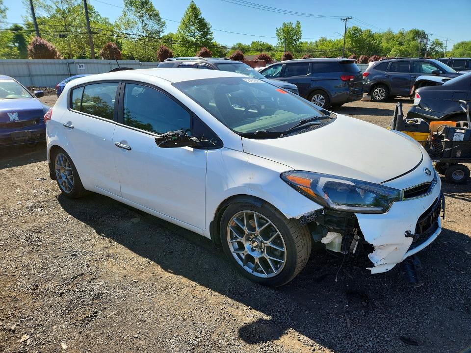 2016 Kia Forte VIN KNAFZ5A32G5632465 COPART salvage auction — SIDE, Ct - Cert Of Title-Salvage, sold $875 on 2026-07-17 (photo 4)