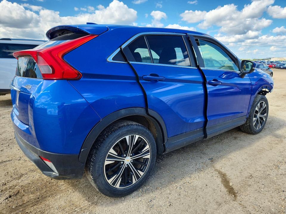 2020 Mitsubishi VIN JA4AT3AA5LZ601239 COPART salvage auction — FRONT END, AB - BOS - SALVAGE, sold $2,700 on 2026-07-02 (photo 3)
