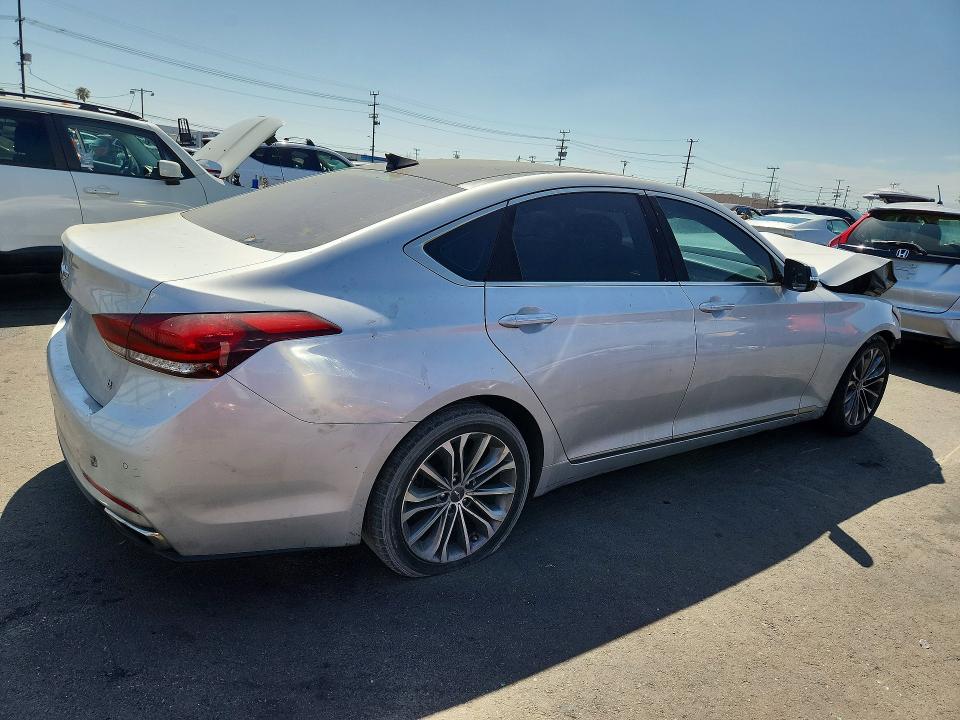 2015 Hyundai Genesis VIN KMHGN4JE1FU068063 COPART salvage auction — FRONT END, Ca - Dis/Dlr/Exp Only Clean Title, sold $750 on 2026-07-08 (photo 3)