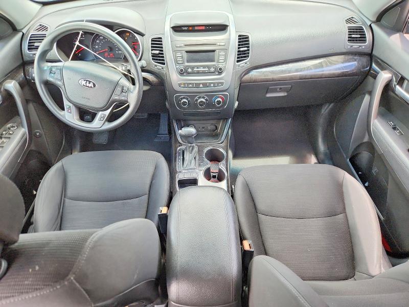 2015 Kia Sorento VIN 5XYKT3A61FG601067 COPART salvage auction — FRONT END, TX - SALVAGE VEHICLE TITLE, sold $800 on 2026-07-23 (photo 8)