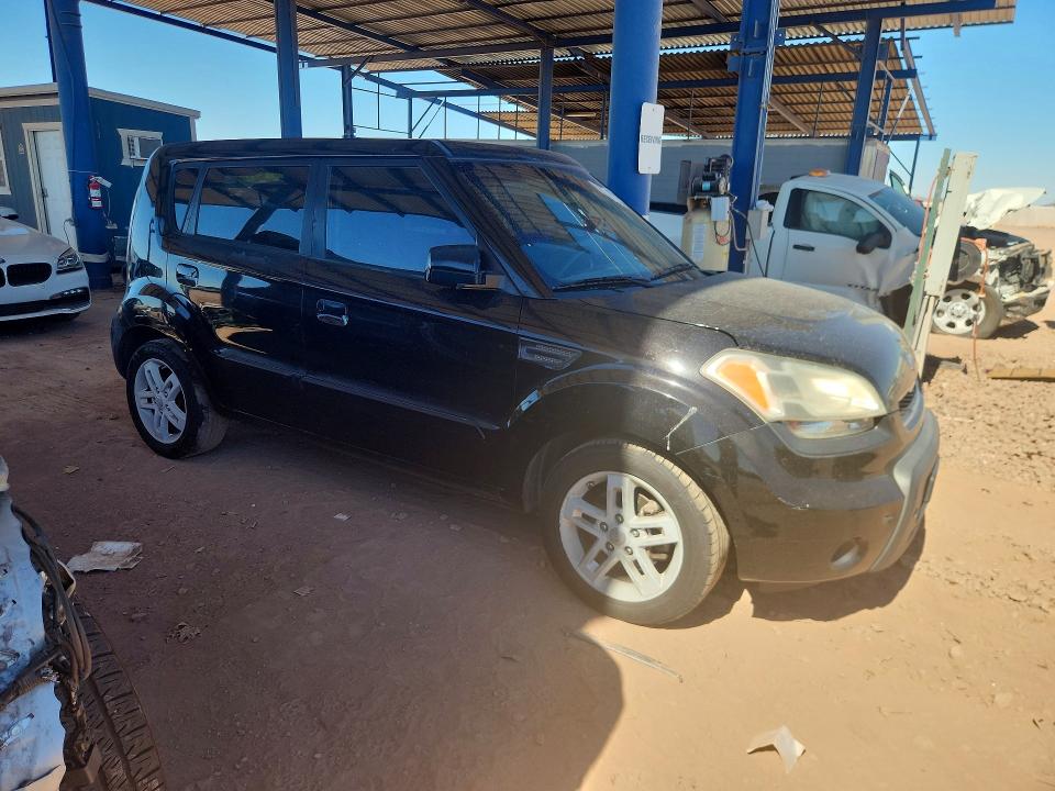 2010 Kia Soul VIN KNDJT2A27A7187768 COPART salvage auction — MINOR DENT/SCRATCHES, AZ - CERTIFICATE OF TITLE, sold $675 on 2026-07-14 (photo 4)