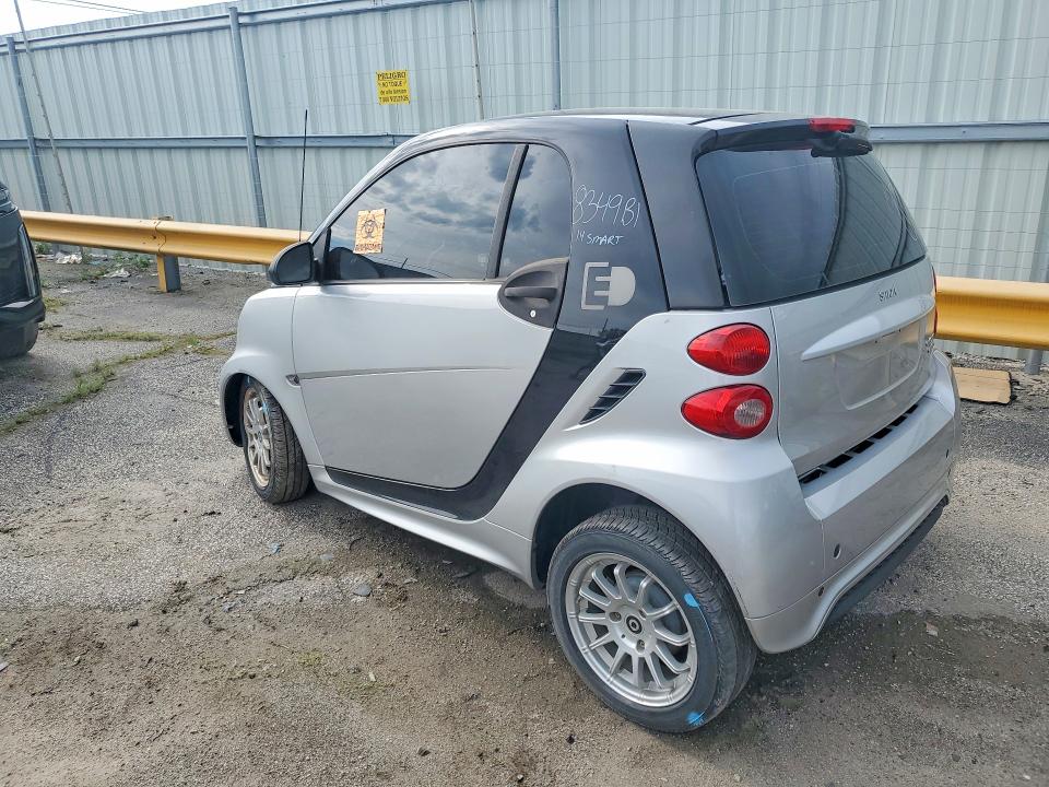 2014 Smart Fortwo VIN WMEEJ9AA7EK736218 COPART salvage auction — FRONT END, Il - Salvage Certificate, sold $350 on 2026-07-06 (photo 2)