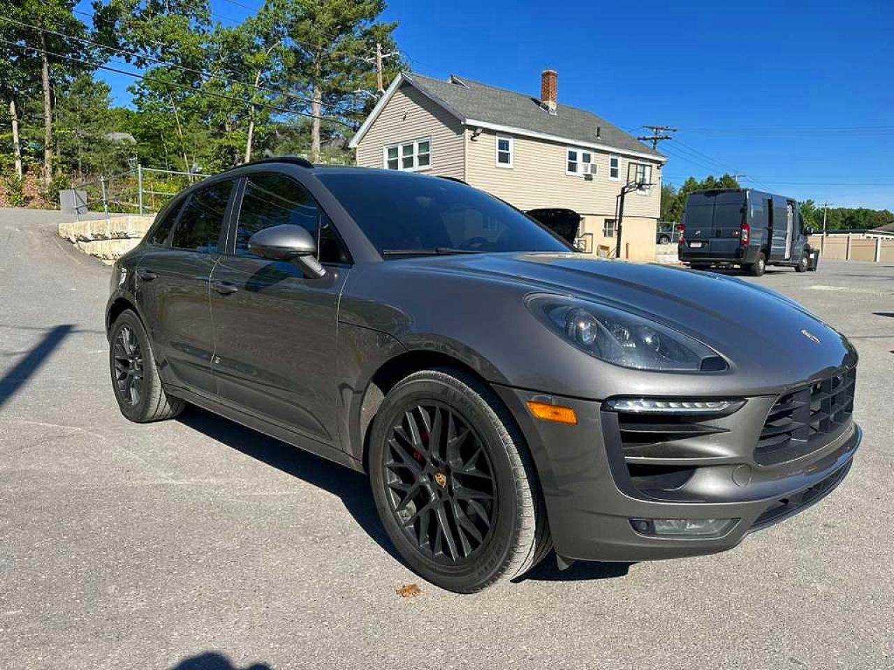 2018 Porsche Macan VIN WP1AG2A59JLB62102 COPART salvage auction — Minor Dent/Scratches, MT - CERTIFICATE OF TITLE, sold $11,700 on 2026-07-01 (photo 4)
