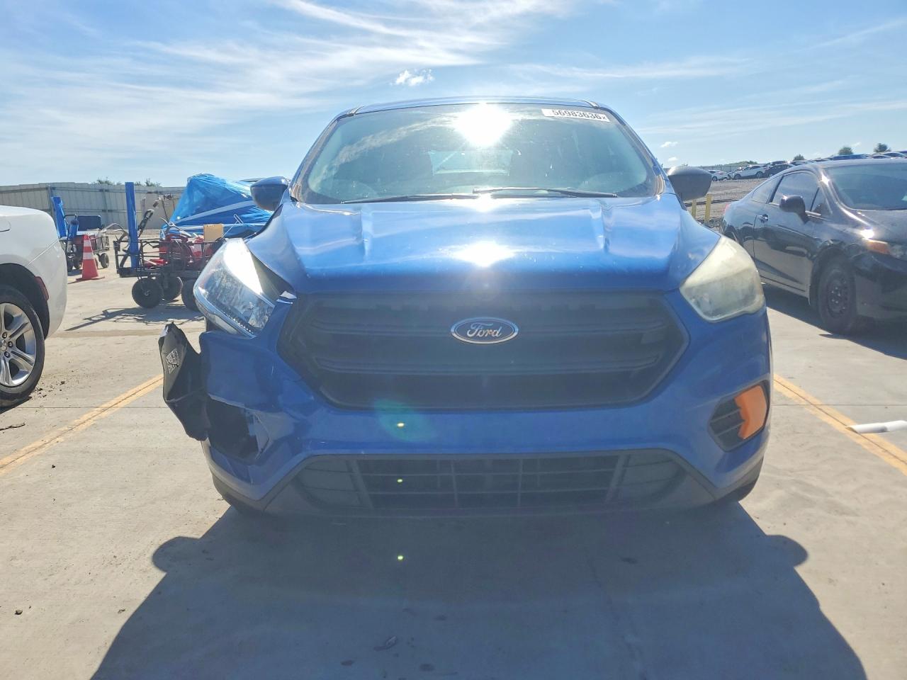 2017 Ford Escape VIN 1FMCU0F70HUE14465 COPART salvage auction — Front End, KY - CERT OF TITLE-SALVAGE, sold $1,700 on 2026-07-09 (photo 5)
