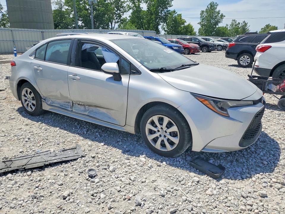 2021 Toyota Corolla VIN 5YFEPMAE0MP154061 COPART salvage auction — SIDE, Mi - Scrap Certificate Of Title, sold $3,150 on 2026-07-02 (photo 4)