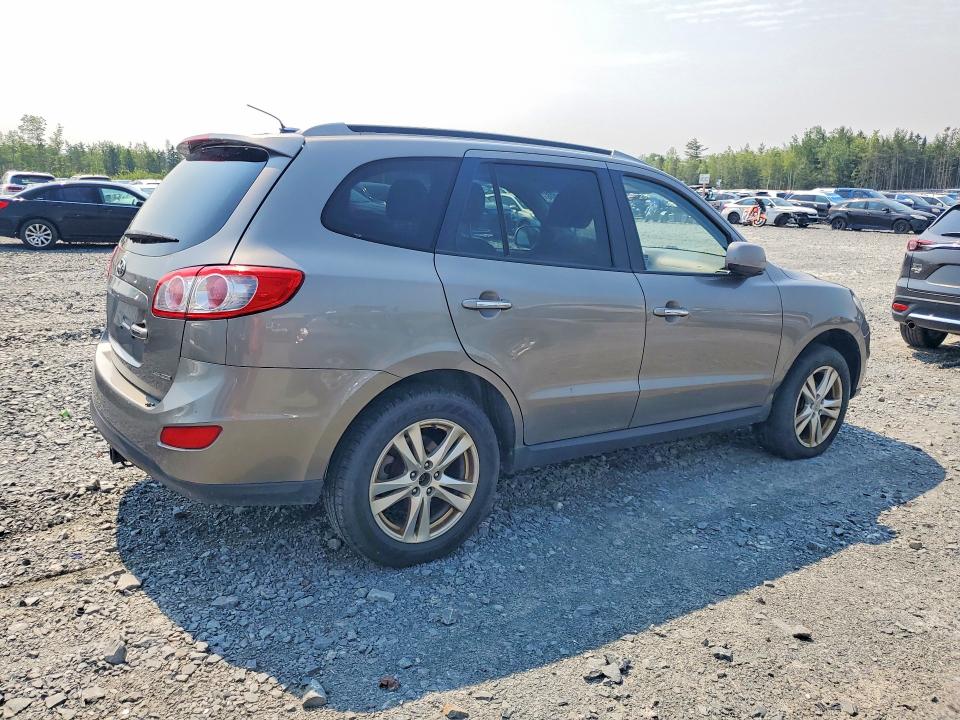 2012 Hyundai Santa fe VIN 5XYZHDAG7CG144341 COPART salvage auction — MINOR DENT/SCRATCHES, Ns - Cert Of Registration, sold $1,100 on 2026-07-09 (photo 3)