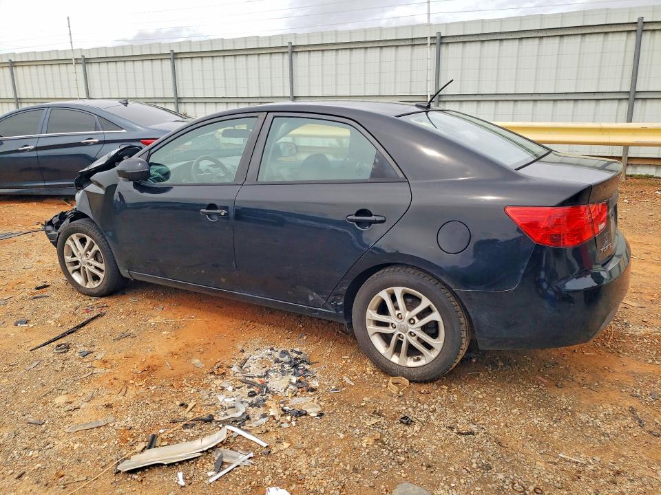2012 Kia Forte VIN KNAFU4A23C5567815 COPART salvage auction — FRONT END, Va - Certificate Of Title, sold $350 on 2026-07-17 (photo 2)