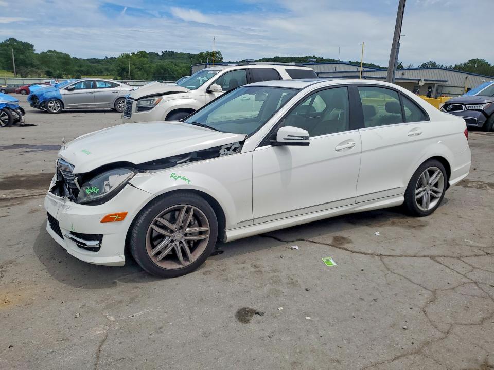 2014 Mercedes-benz C-klasse VIN WDDGF8AB9EG161107 COPART salvage auction — FRONT END, Salvage Title, sold $1,750 on 2026-07-20 (photo 1)