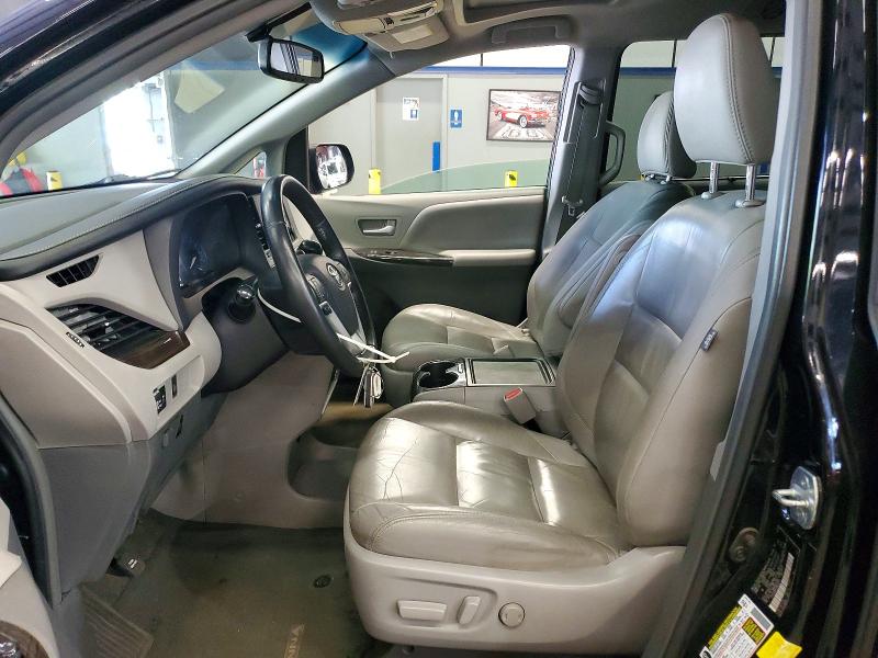 2017 Toyota Sienna VIN 5TDYZ3DC1HS823723 COPART salvage auction — REAR END, Ny - Certificate Of Title, sold $6,900 on 2026-07-27 (photo 7)