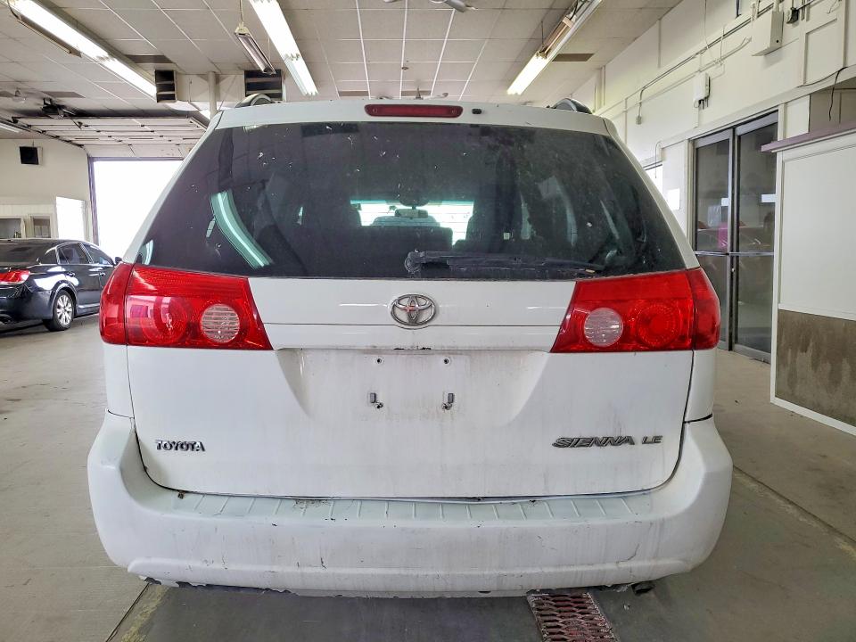 2010 Toyota Sienna VIN 5TDKK4CC0AS303584 COPART salvage auction — MECHANICAL, Wa - Cert Of Ownership-Rebuilt, sold $350 on 2026-07-31 (photo 6)