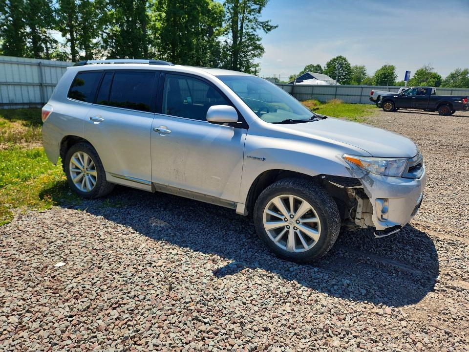 2013 Toyota Highlander VIN JTEDC3EH5D2012238 COPART salvage auction — FRONT END, Ny - Certificate Of Title, sold $1,550 on 2026-07-29 (photo 4)