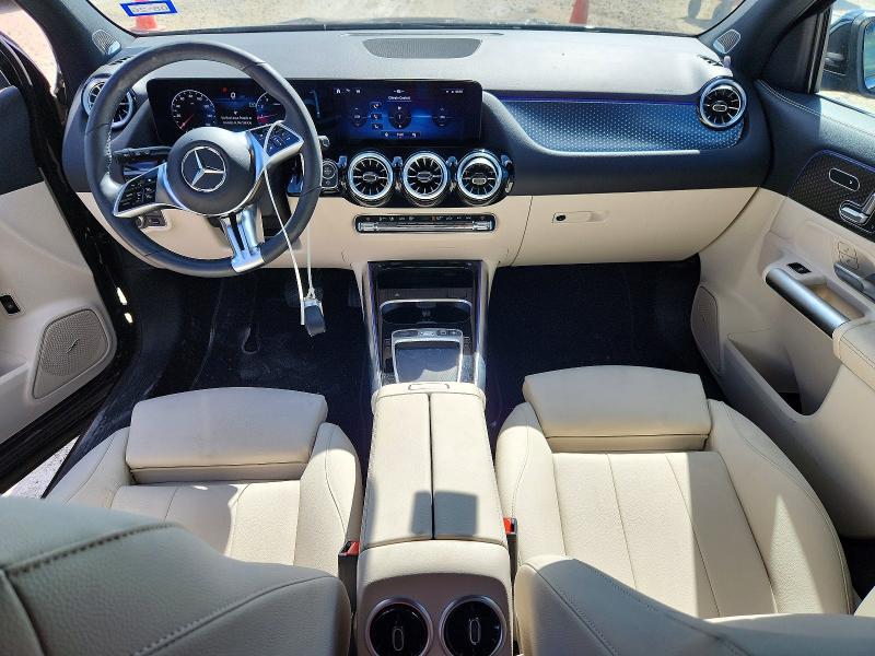 2025 Mercedes-benz VIN W1N4N4HB5SJ695128 COPART salvage auction — SIDE, Tx - Salvage Vehicle Title, sold $4,200 on 2026-07-30 (photo 8)