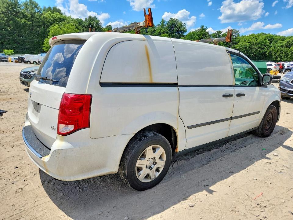 2014 Dodge VIN 2C4JRGAG6ER177504 COPART salvage auction — FRONT END, Ma - Cert Of Title-Reconstrctd Coll, sold $70 on 2026-07-30 (photo 3)