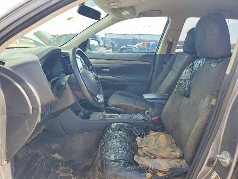 2016 Mitsubishi Outlander VIN JA4AD3A36GZ003553 COPART salvage auction — MINOR DENT/SCRATCHES, In - Certificate Of Title (P), sold $2,000 on 2026-07-09 (photo 7)