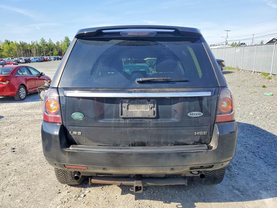 2013 Land rover Lr2 VIN SALFR2BGXDH333781 COPART salvage auction — MINOR DENT/SCRATCHES, Ns - Cert Of Registration, sold $425 on 2026-07-23 (photo 6)